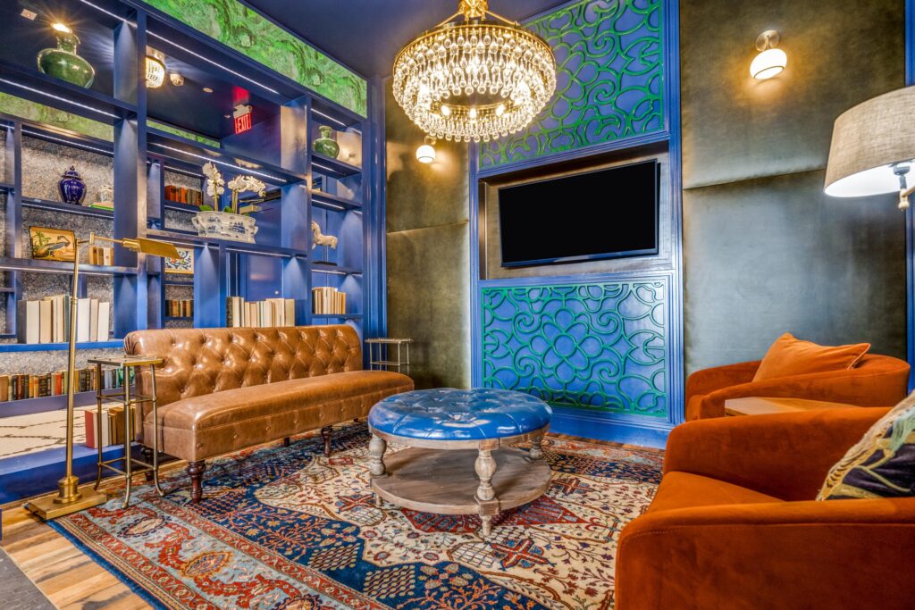The Peninsula Club Room