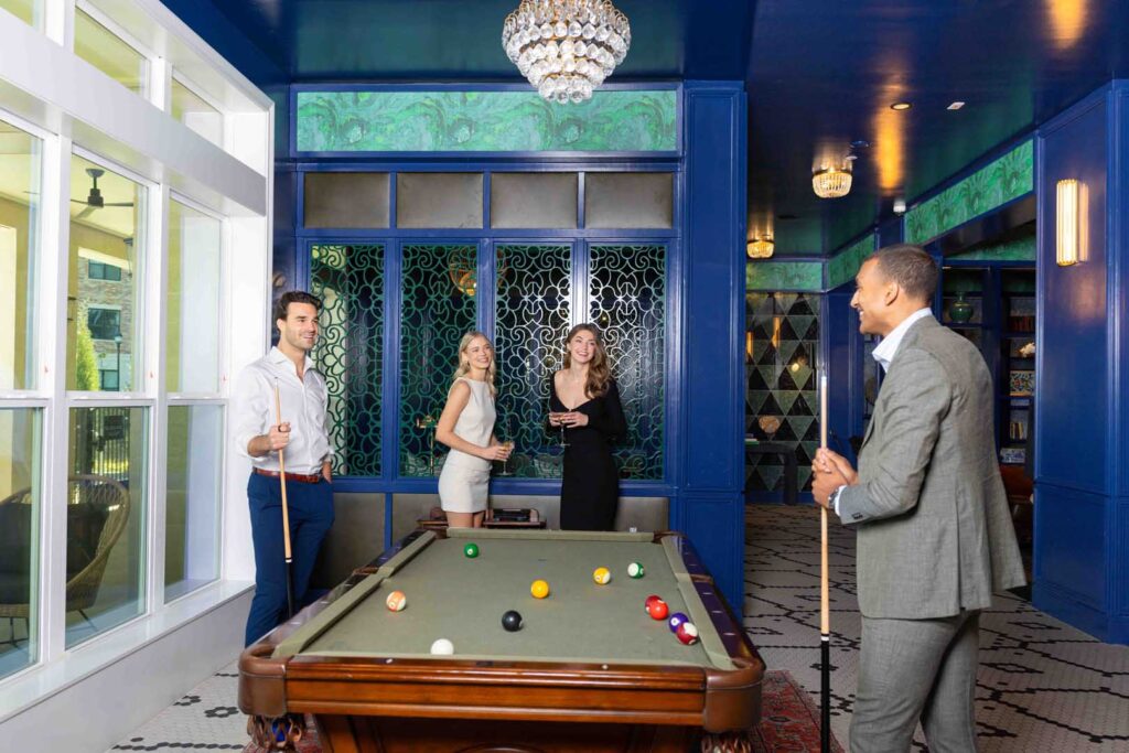 The Peninsula Clubroom